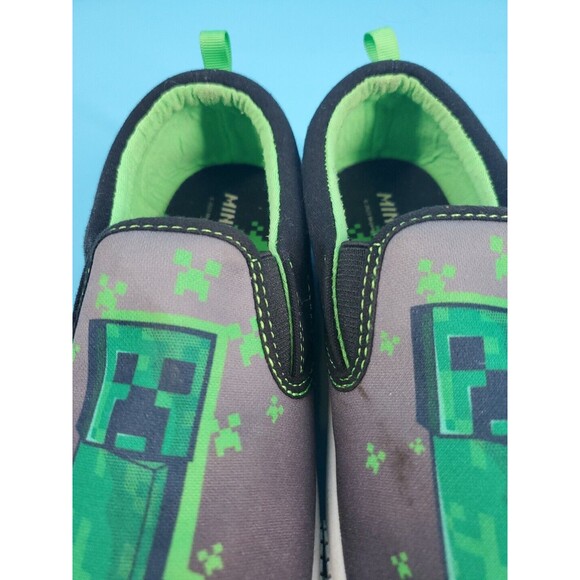 Minecraft Boy's Canvas Shoe Sz 2 Slip On Green Black - Picture 5 of 13